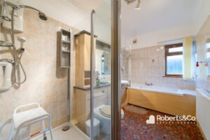 lea road area property bathroom from roberts letting agents and estate agents