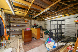 Garage area for carpentry in Lea road roberts estate agent property