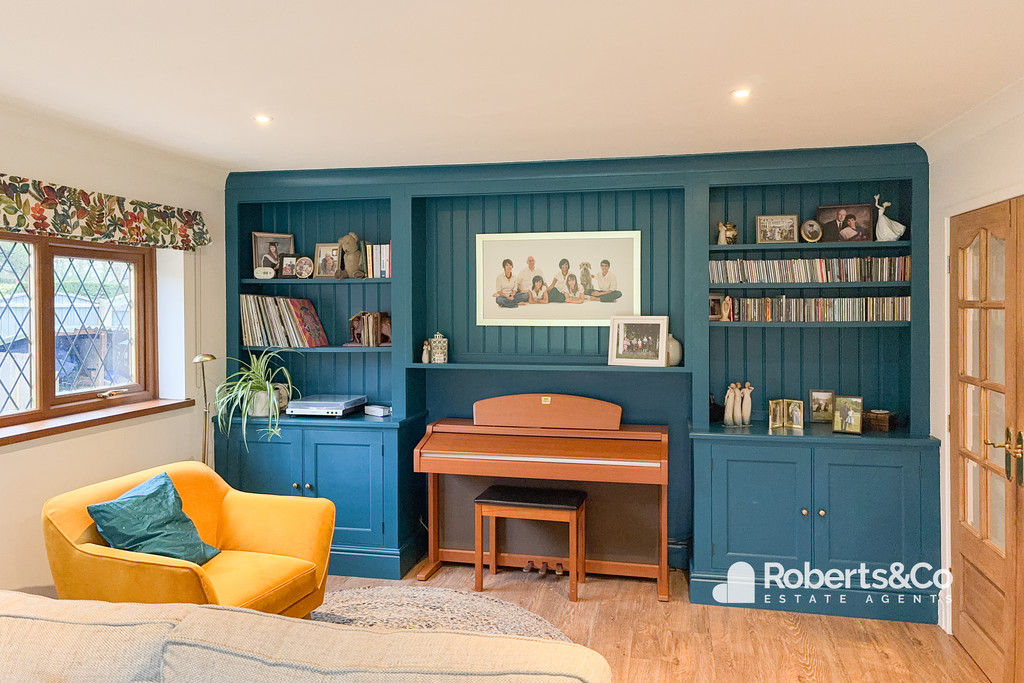colourful layout from estate agent Hutton - courtesey of Roberts and Co