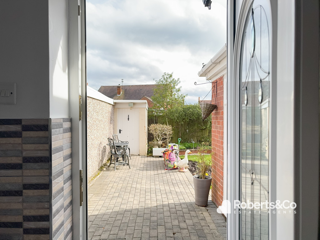 Open door to garden area in Penwortham, Newlands Ave