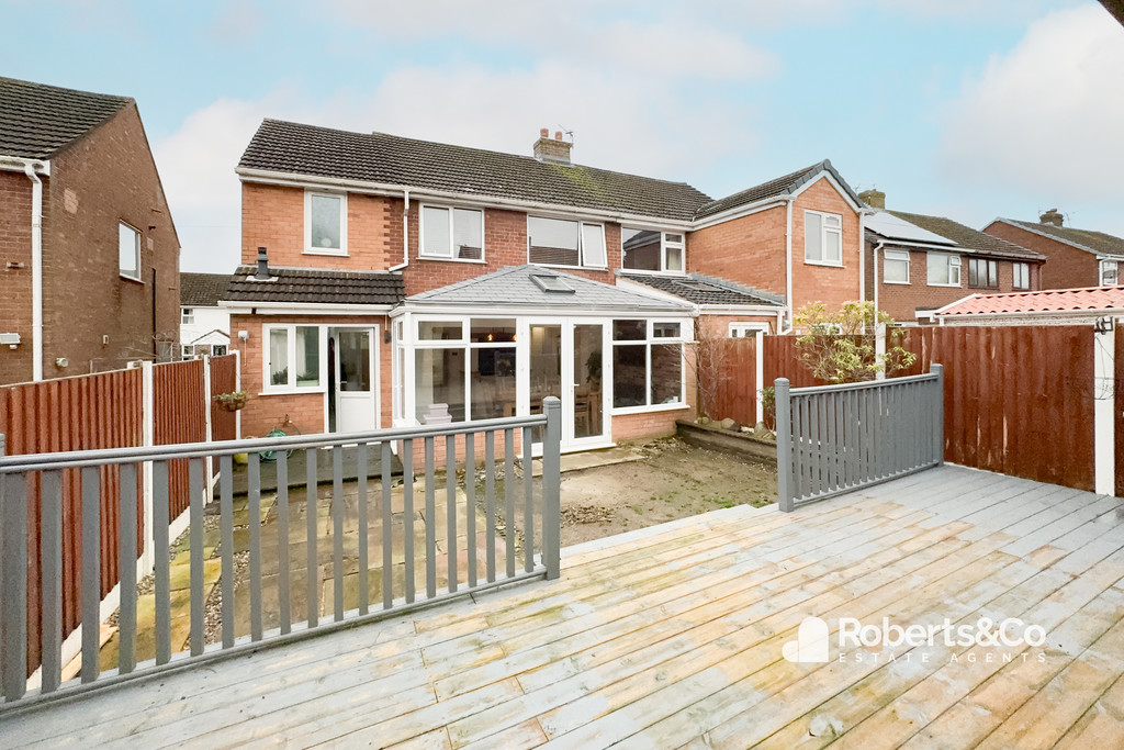 hawthorne avenue, newton with sales by roberts estate agents