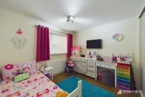 Another children's bedroom in Maple Grove, Penwortham