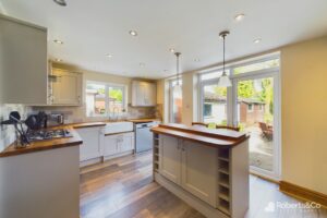 Estate Agents Preston feature exclusive homes in Longton, catering to different tastes and preferences, all supported by accurate house valuation Preston services for fair market pricing.