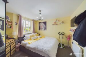 Estate Agent Penwortham highlights prime homes in South Ribble, offering diverse options to suit various needs, all supported by comprehensive house valuation Penwortham services for fair market pricing.
