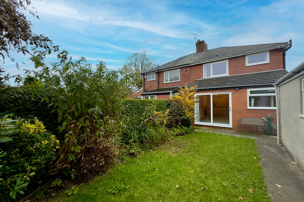 home exterior and back garden, home in Penwortham