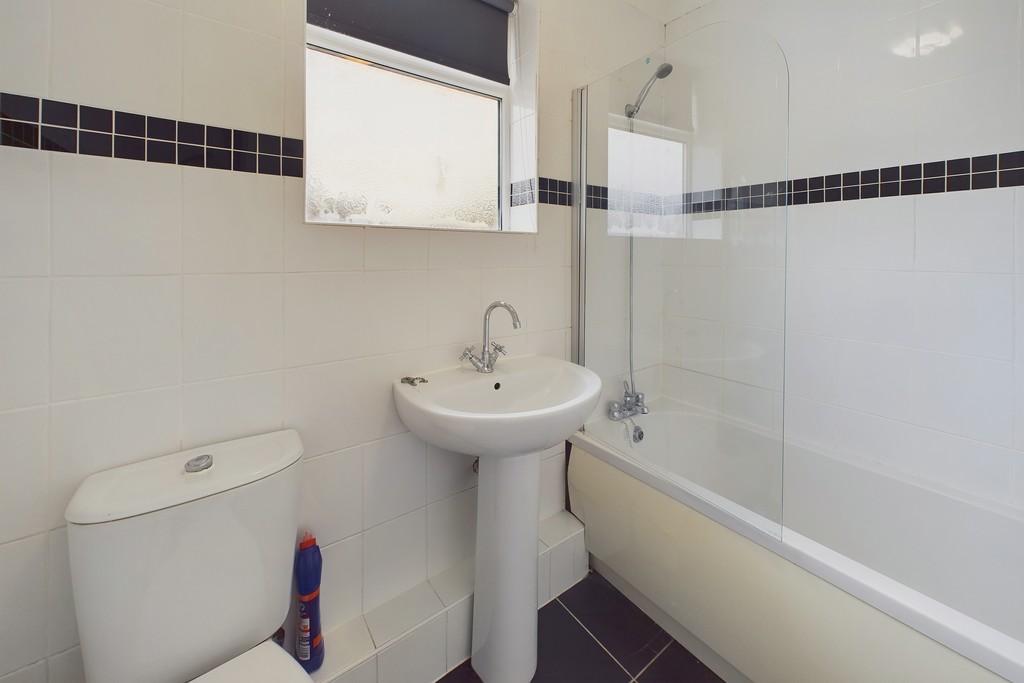 bathroom, home for sale in Farington